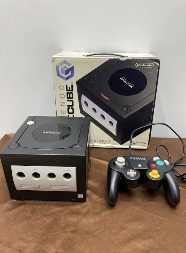�C�V�� NINTENDO GAMECUBE �u���b�N�𔃂����܂����I